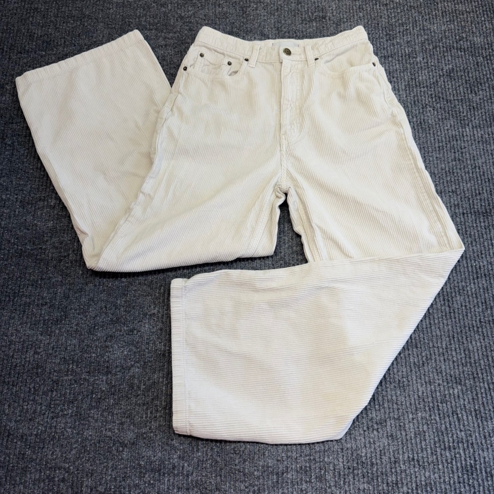 BDG Wide Leg Corduroy Pants in Off-White/Cream